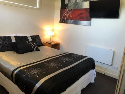 MURRAY GRANGE VILLA 4 - Great Ocean Road Tourism 3