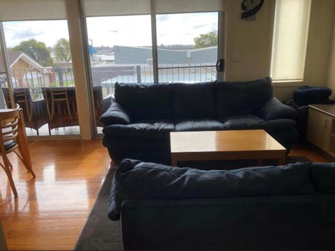 MURRAY GRANGE VILLA 4 - Great Ocean Road Tourism 6