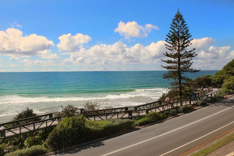 Unit 5 Phoenix Apartments 1736 David Low Way Coolum Beach LINEN INCLUDED 500 Bond - Great Ocean Road Tourism 1