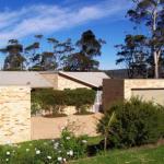 LAKESIDE2 - Great Ocean Road Tourism 0