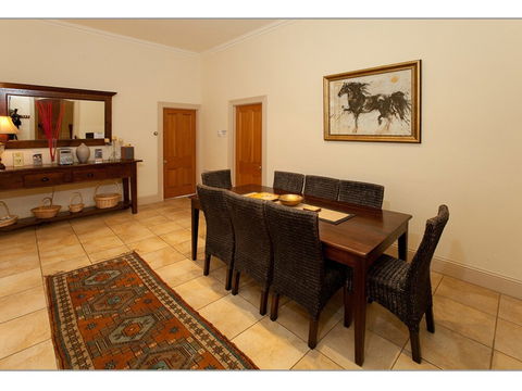 Fairholme Townhouse - Great Ocean Road Tourism 4