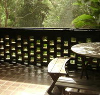 Accommodation Sydney North Forestville 4 bedroom 2 bathroom house - Great Ocean Road Tourism