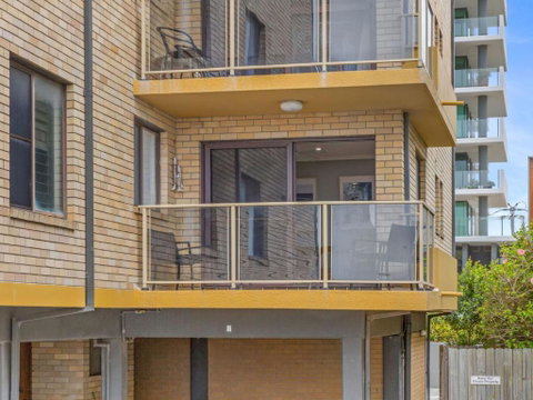 Hibiscus Court 2 Forster Main Beach! - Great Ocean Road Tourism 1