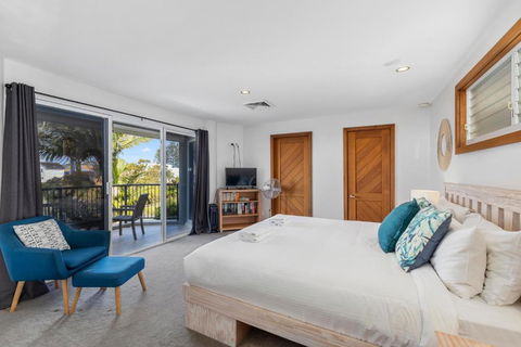 Zaffiro Beach House - Great Ocean Road Tourism 1