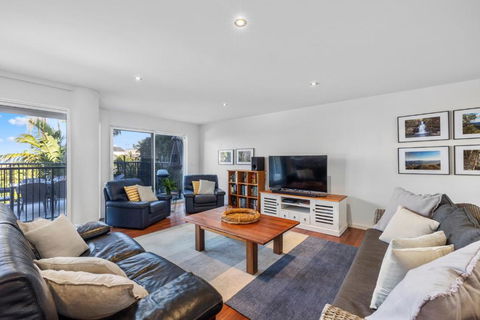 Zaffiro Beach House - Great Ocean Road Tourism 6