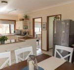 Taranaki Beach House - Great Ocean Road Tourism