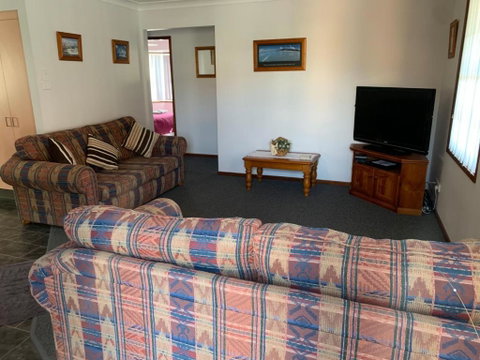 The Beach House On Fitzroy At Anna Bay - Great Ocean Road Tourism 2