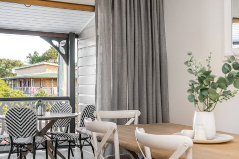 A PERFECT STAY Luxe & Bloom - Great Ocean Road Tourism 1