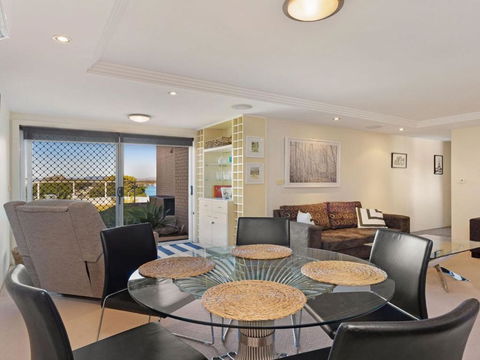 Garden Apartment At Forster Tower - Great Ocean Road Tourism 3