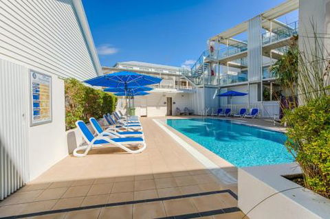Unit 3 Plantation Rainbow Beach Air Conditioned Pool & Outdoor Spa Plantation Resort - Great Ocean Road Tourism 2