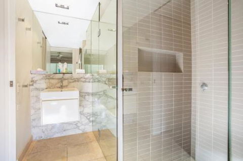 Unit 3 Plantation Rainbow Beach Air Conditioned Pool & Outdoor Spa Plantation Resort - Great Ocean Road Tourism 5