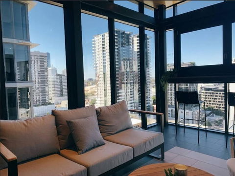 Brisbane One Apartment 3 Bedroom - Great Ocean Road Tourism 4