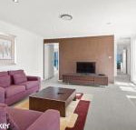 Absolute Waterfront at Anna Bay - Great Ocean Road Tourism