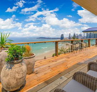 Beach Shack on Main Yamba Magnificent views Photos available shortly Free WiFi - Great Ocean Road Tourism