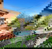 The Gazebo Place - Spacious 4 Bedroom near Murray River - Great Ocean Road Tourism