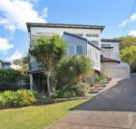 10 Barra Crescent Coolum Beach 500 BOND WIFI walking distance to beach - Great Ocean Road Tourism