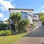 10 Barra Crescent Coolum Beach 500 BOND WIFI Walking Distance To Beach - Great Ocean Road Tourism 0