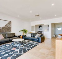 Sapphire Seas Beach House - Great Ocean Road Tourism