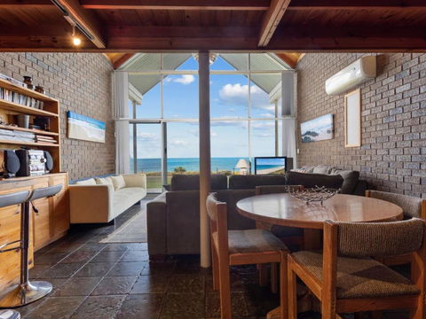 South Beach House 2 11 Gold Coast Drive - Great Ocean Road Tourism 2
