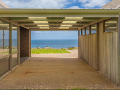 South Beach House 2 11 Gold Coast Drive - Great Ocean Road Tourism 5