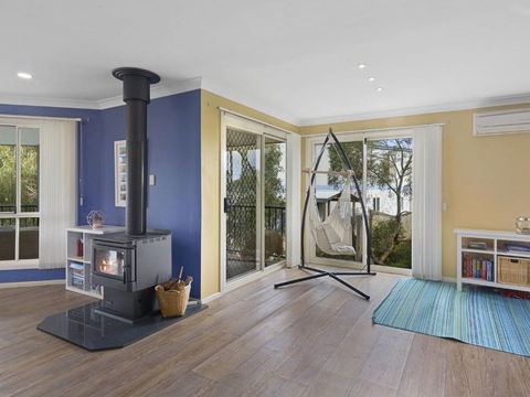 1 Bennett Court - Great Ocean Road Tourism 5