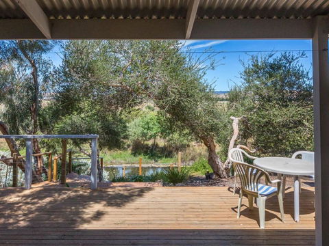 Bungala Cottage 28 Jetty Road - Great Ocean Road Tourism 4