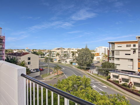 MAINSAIL8 - Mooloolaba Beach - Great Ocean Road Tourism 0