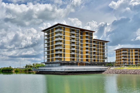 Darwin Waterfront Short Stay Apartments - Great Ocean Road Tourism 0