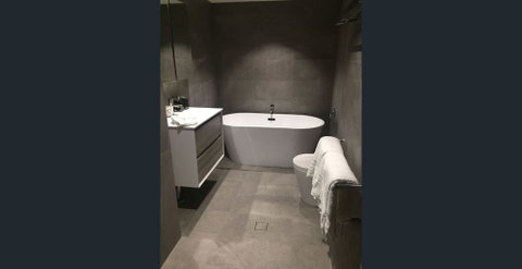 2 Bedroom Darling Harbour Apartment - Great Ocean Road Tourism 3