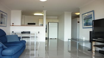 The Apartment Service SUSEX - Great Ocean Road Tourism 4