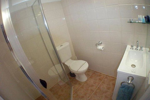 Southern Right Motor Inn - Great Ocean Road Tourism 2