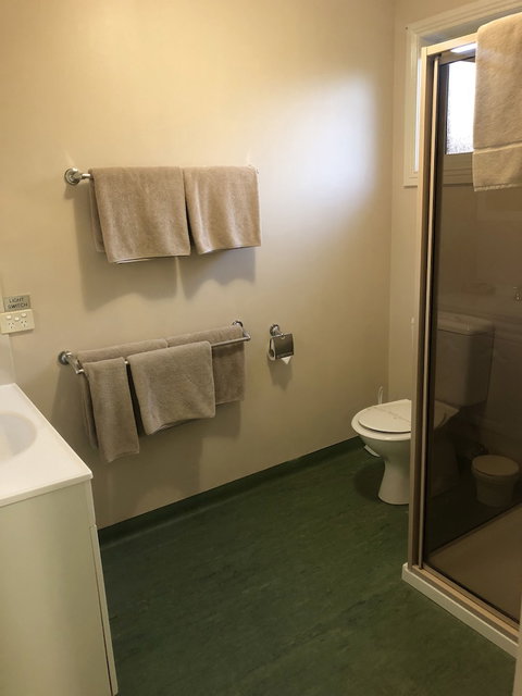 Sheffield Motor Inn - Great Ocean Road Tourism 3