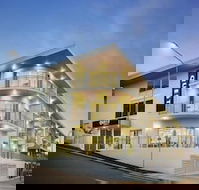 Quest Townsville on Eyre