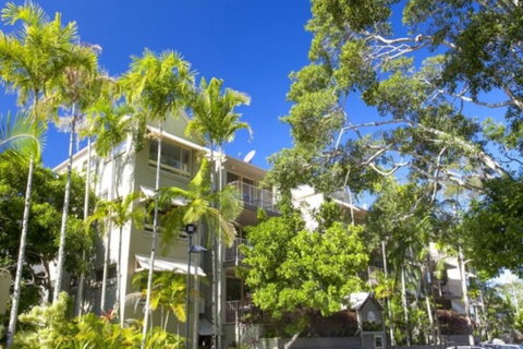 2 Hastings Street - Great Ocean Road Tourism 3