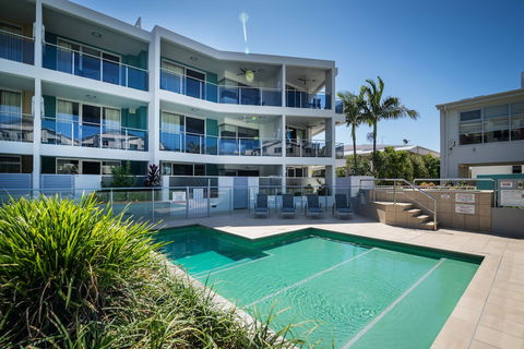 Coolum Seaside - Great Ocean Road Tourism 2