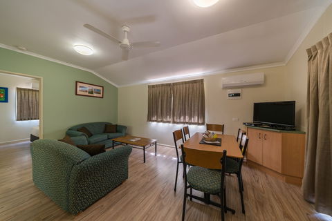 Capricorn Caves - Caravan Park - Great Ocean Road Tourism 5