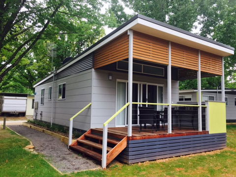 NRMA Bright Holiday Park - Great Ocean Road Tourism 1