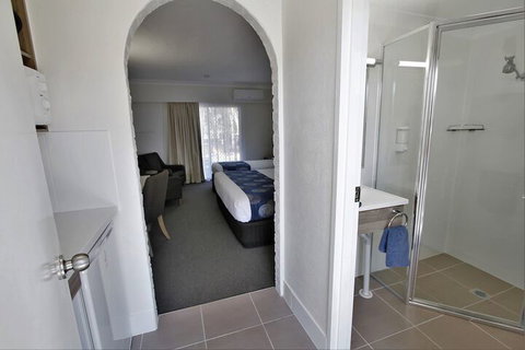 Aston Motel Yamba - Great Ocean Road Tourism 6