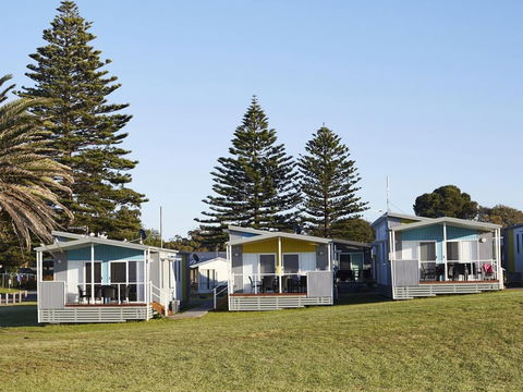 NRMA Victor Harbor Beachfront Holiday Park - Great Ocean Road Tourism 0