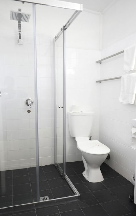 Highway Motor Inn - Great Ocean Road Tourism 3