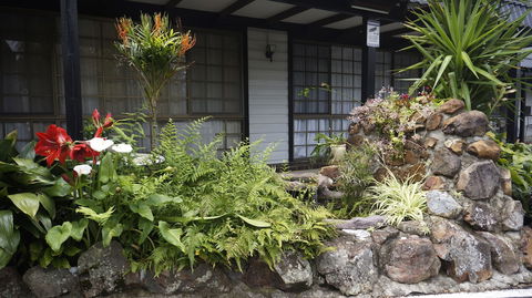 Highway Motor Inn - Great Ocean Road Tourism 1