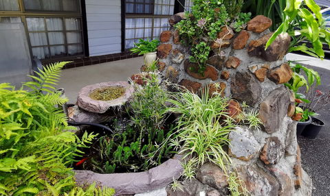 Highway Motor Inn - Great Ocean Road Tourism 0