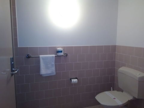 Tamwell Motel And Coffee Lounge - Great Ocean Road Tourism 6