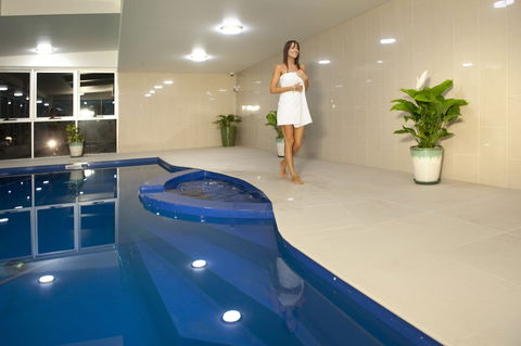 CBD Luxury Accommodation - Great Ocean Road Tourism 1