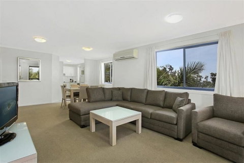South Pacific Apartments Port Macquarie - Great Ocean Road Tourism 6
