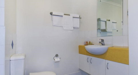 South Pacific Apartments Port Macquarie - Great Ocean Road Tourism 5