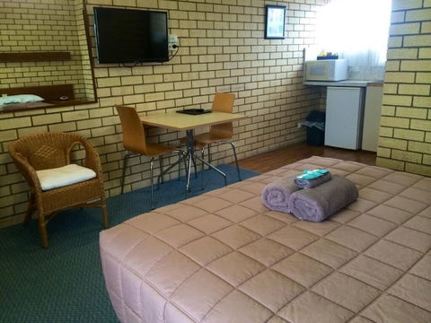 Coastal Comfort Motel - Great Ocean Road Tourism 2