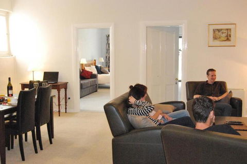 Brayfield Cottage - Great Ocean Road Tourism 3