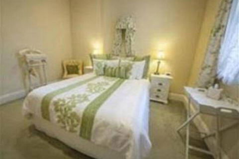 The Old George & Dragon Guesthouse - Great Ocean Road Tourism 4