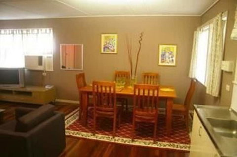 Ipswich City Motel - Great Ocean Road Tourism 3